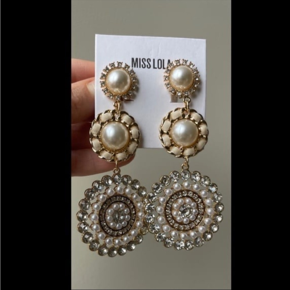Derina - Gold/Ivory Earrings